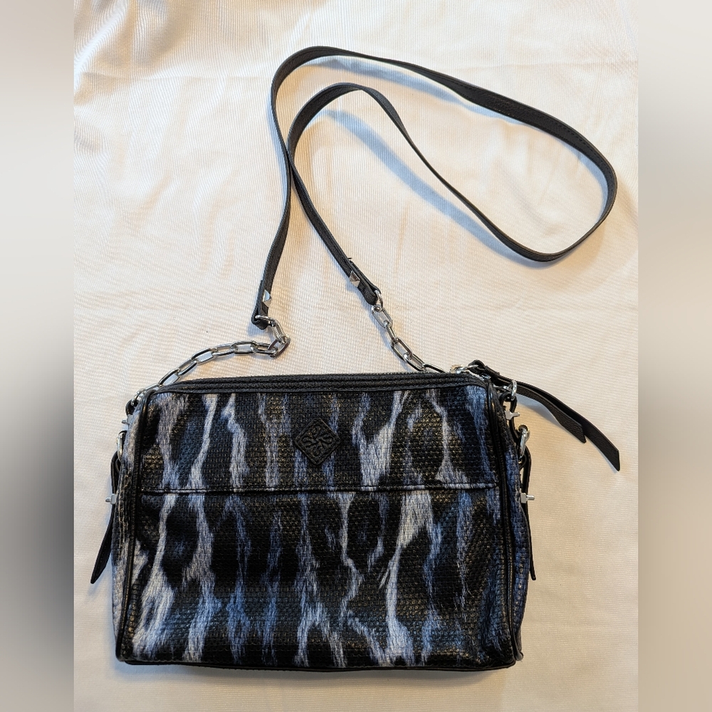 Simply Vera  Vera Wang Crossbody Purse